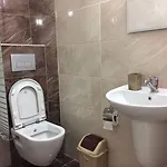 Hotel Vira