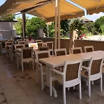 Hotel Vira