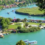 Vira Hotel 4*