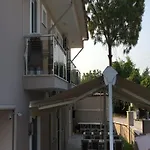 Hotel Vira