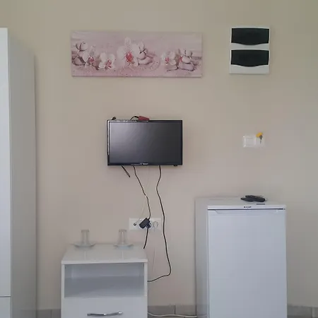 Vira Отель 4*