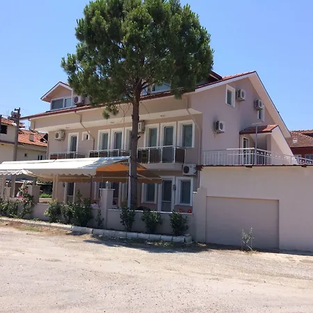Hotel Vira