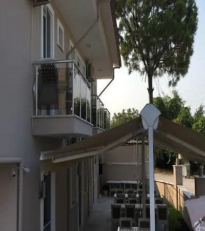 Hotel Vira